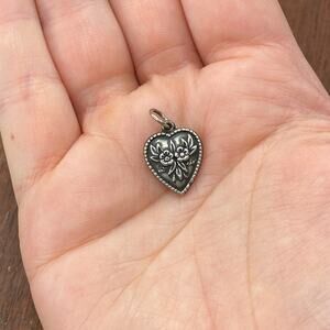 Vintage 925 Sterling Silver "Dot" Forget Me Not Puffy Heart Pendant Charm